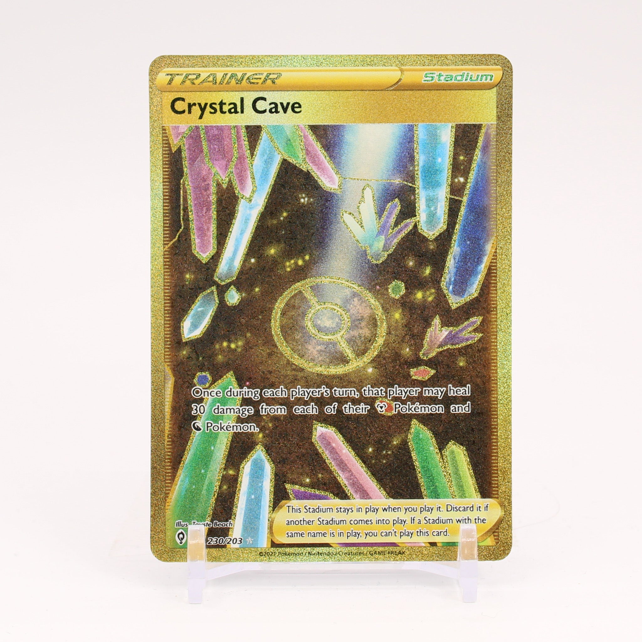 Crystal Cave - 230/203 Evolving Skies Gold Trainer - NM/MINT